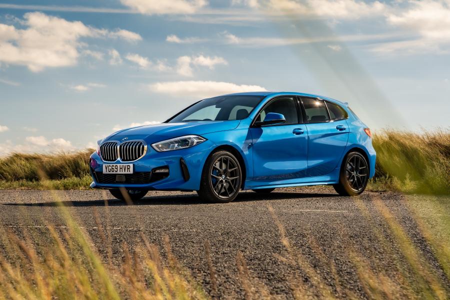 BMW 118i M Sport (F40) 2019 года  (UK) (фото 39 из 43)